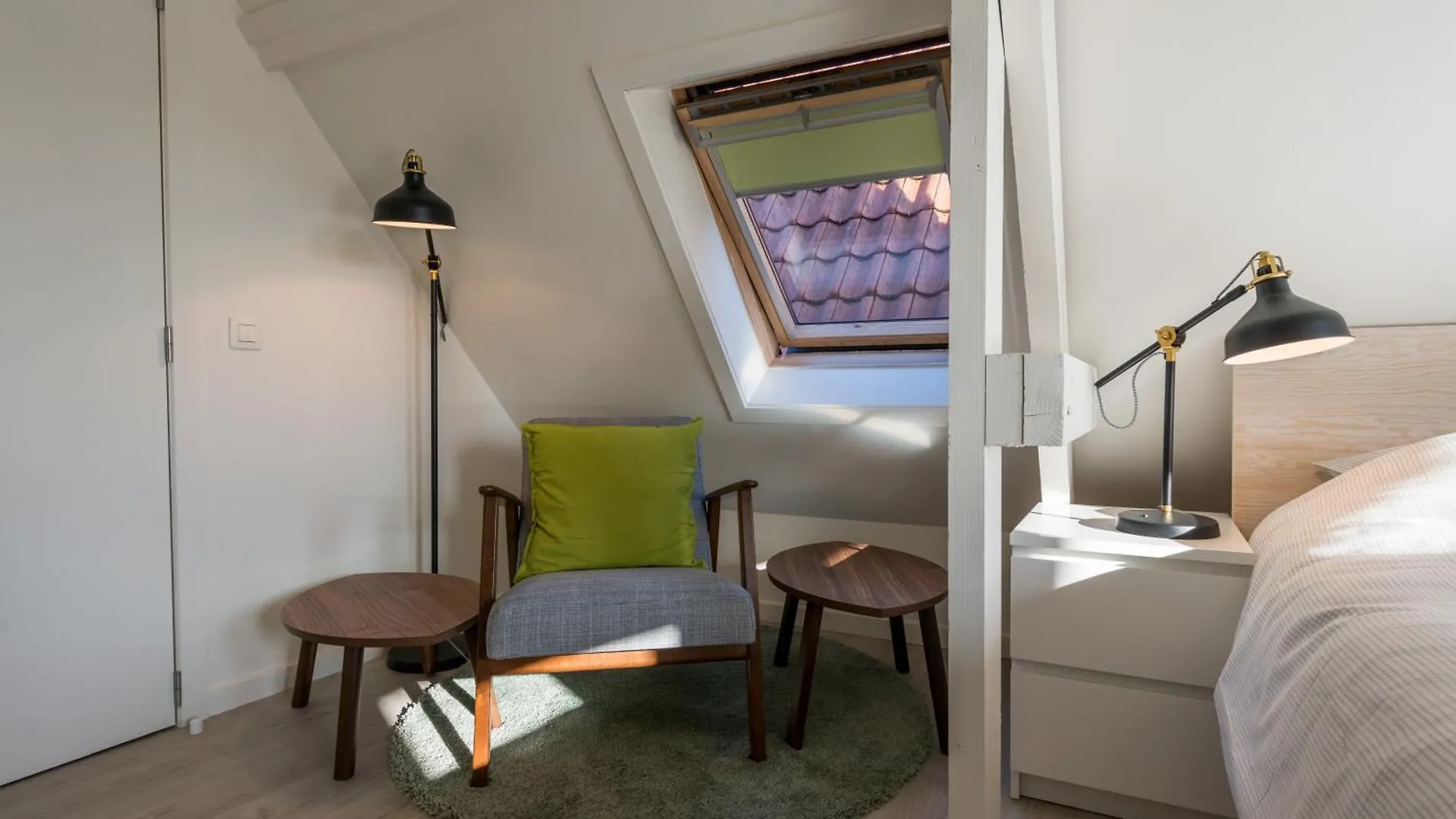Homestay Well Thirteen By Romy&Travis
